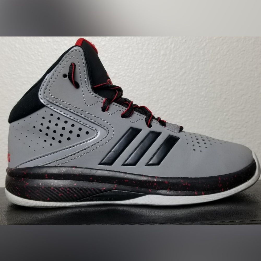 Kid sneakers